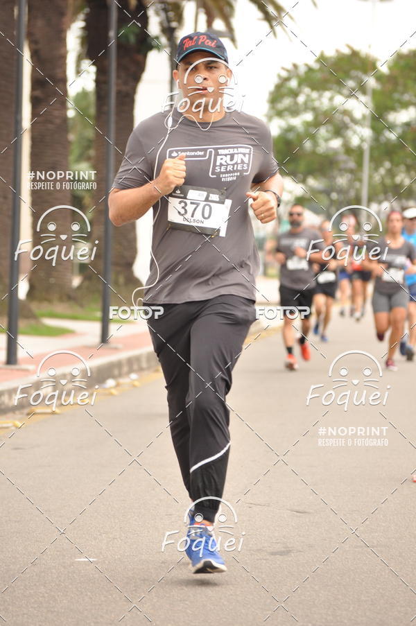 Buy your photos of the eventSantander Track&Field  Run Series - Shopping Vitria on Fotop