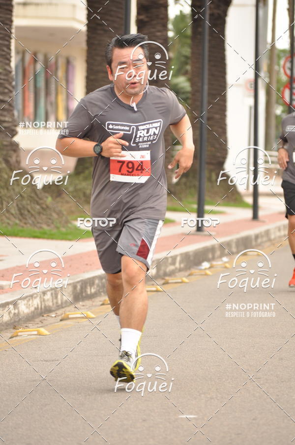 Buy your photos of the eventSantander Track&Field  Run Series - Shopping Vitria on Fotop