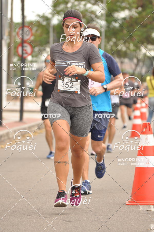 Buy your photos of the eventSantander Track&Field  Run Series - Shopping Vitria on Fotop
