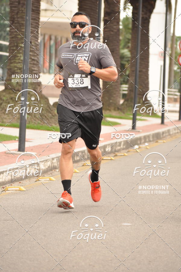 Buy your photos of the eventSantander Track&Field  Run Series - Shopping Vitria on Fotop