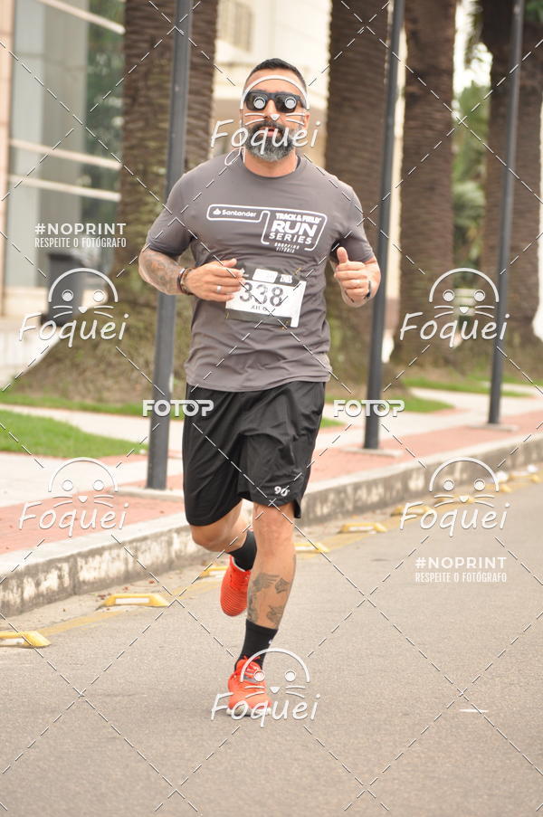 Buy your photos of the eventSantander Track&Field  Run Series - Shopping Vitria on Fotop