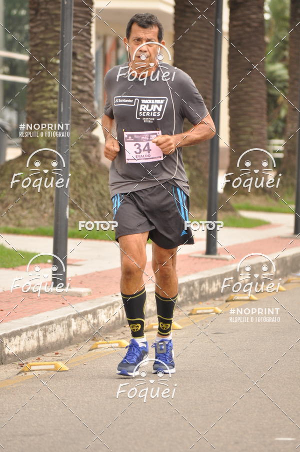 Buy your photos of the eventSantander Track&Field  Run Series - Shopping Vitria on Fotop