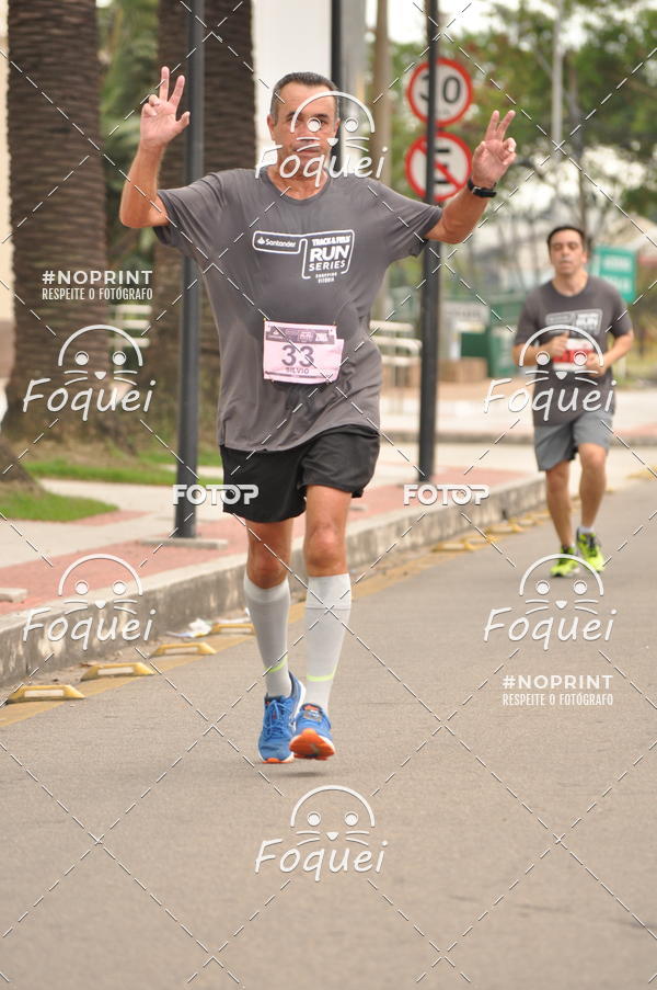Buy your photos of the eventSantander Track&Field  Run Series - Shopping Vitria on Fotop