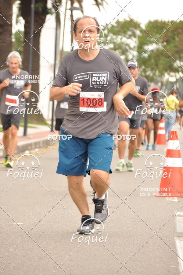 Buy your photos of the eventSantander Track&Field  Run Series - Shopping Vitria on Fotop