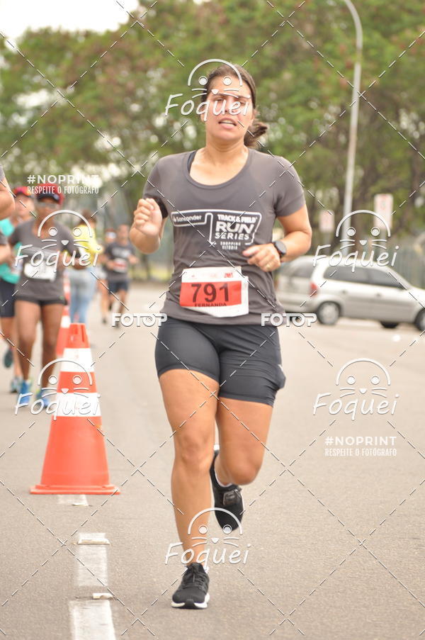 Buy your photos of the eventSantander Track&Field  Run Series - Shopping Vitria on Fotop