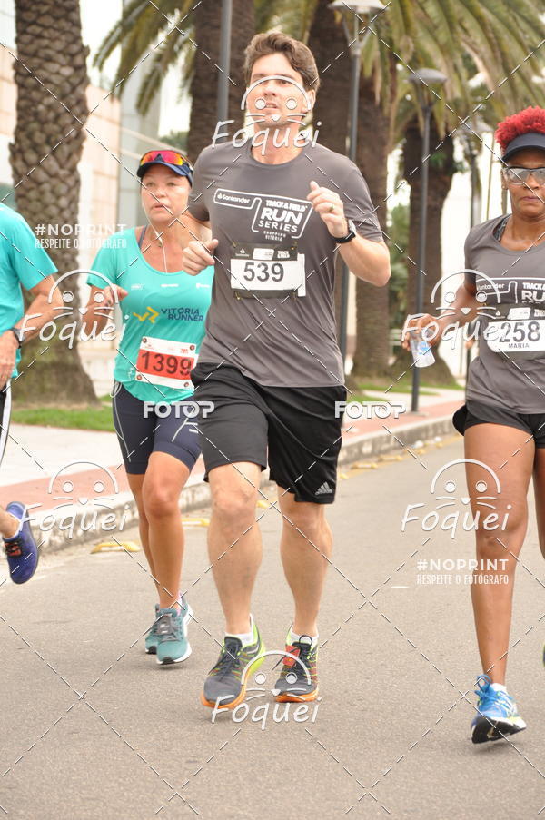 Buy your photos of the eventSantander Track&Field  Run Series - Shopping Vitria on Fotop