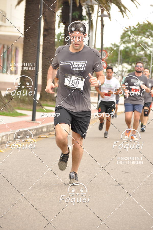 Buy your photos of the eventSantander Track&Field  Run Series - Shopping Vitria on Fotop