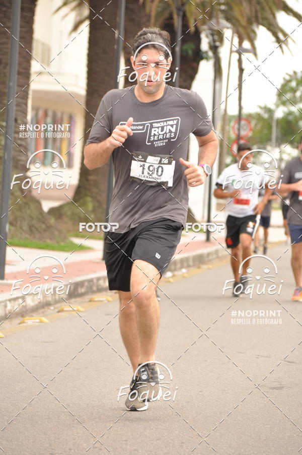Buy your photos of the eventSantander Track&Field  Run Series - Shopping Vitria on Fotop