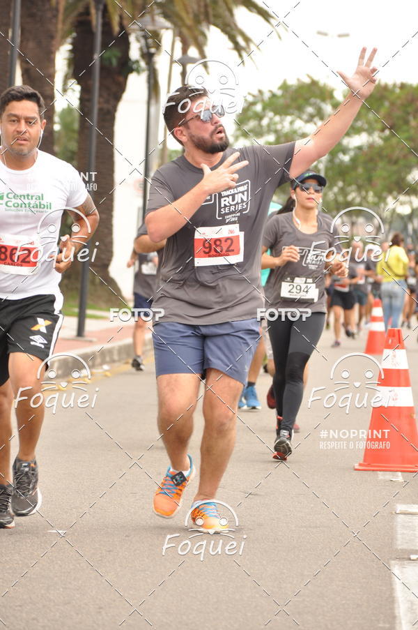 Buy your photos of the eventSantander Track&Field  Run Series - Shopping Vitria on Fotop