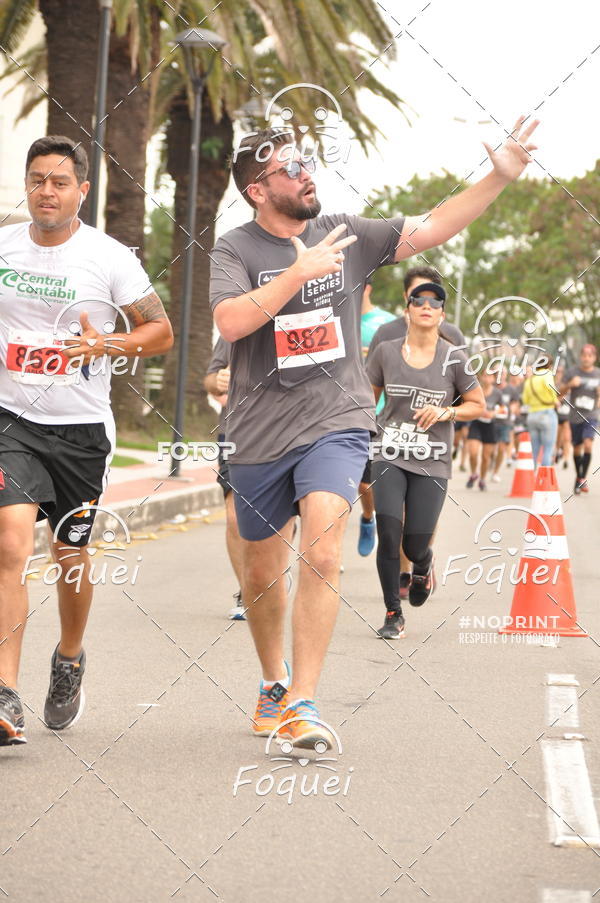 Buy your photos of the eventSantander Track&Field  Run Series - Shopping Vitria on Fotop