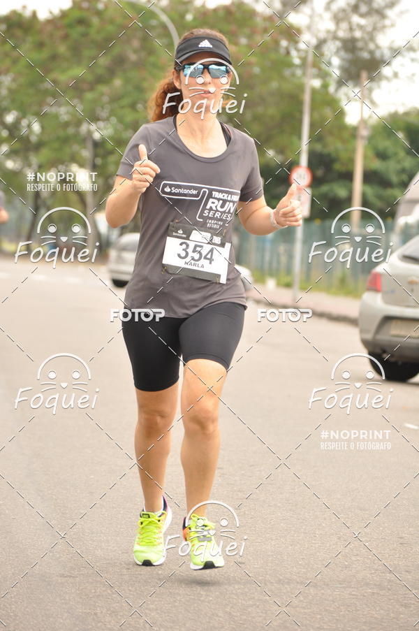 Buy your photos of the eventSantander Track&Field  Run Series - Shopping Vitria on Fotop