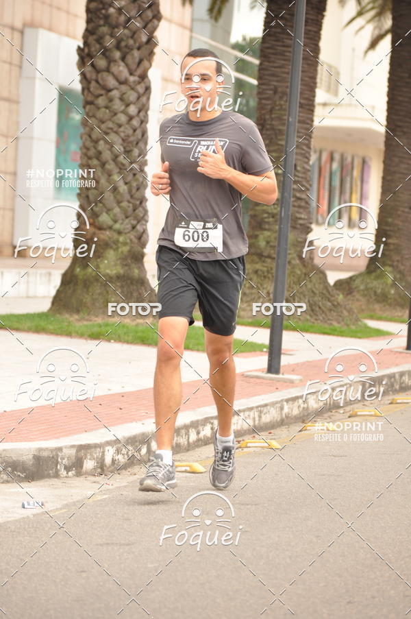 Buy your photos of the eventSantander Track&Field  Run Series - Shopping Vitria on Fotop