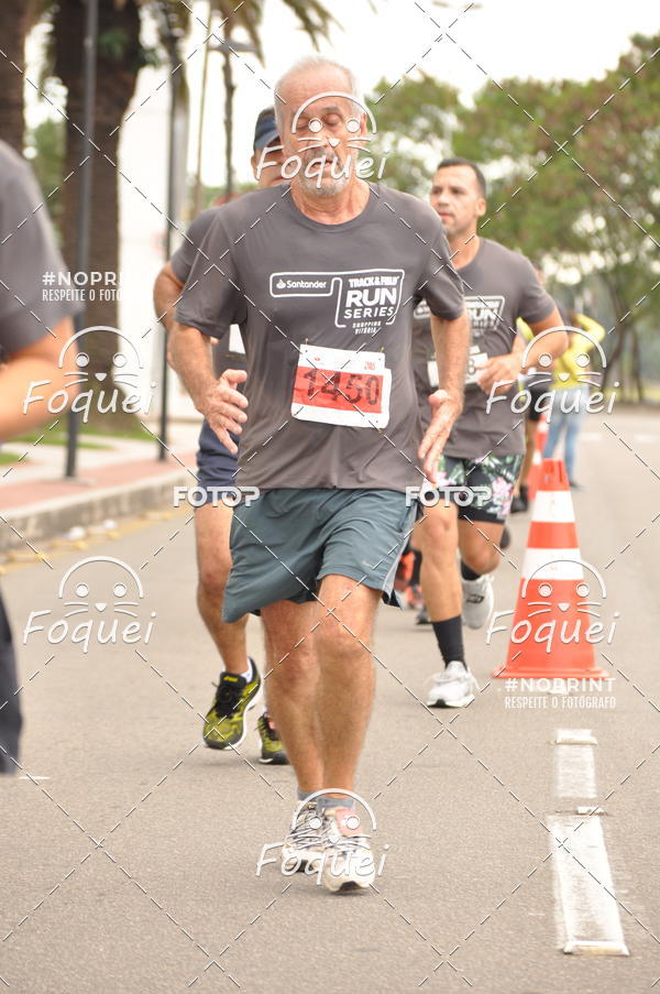 Buy your photos of the eventSantander Track&Field  Run Series - Shopping Vitria on Fotop