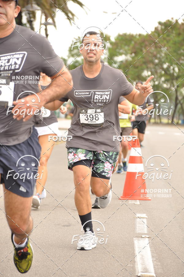 Buy your photos of the eventSantander Track&Field  Run Series - Shopping Vitria on Fotop