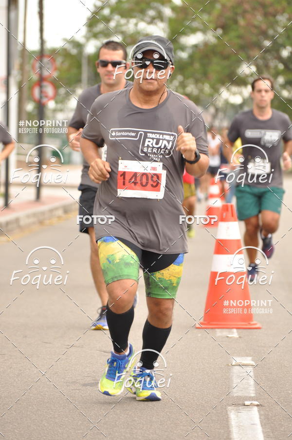 Buy your photos of the eventSantander Track&Field  Run Series - Shopping Vitria on Fotop