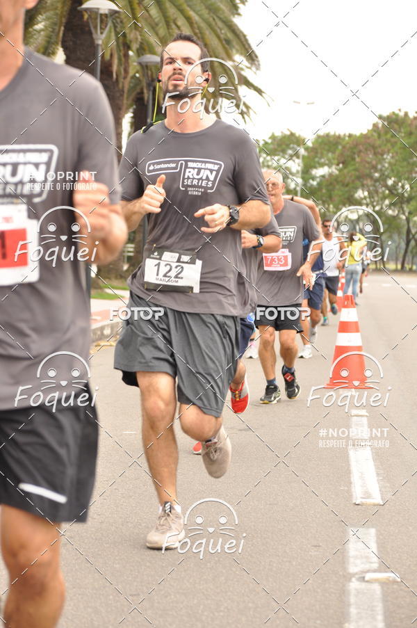 Buy your photos of the eventSantander Track&Field  Run Series - Shopping Vitria on Fotop