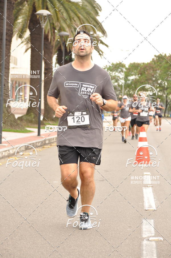 Buy your photos of the eventSantander Track&Field  Run Series - Shopping Vitria on Fotop