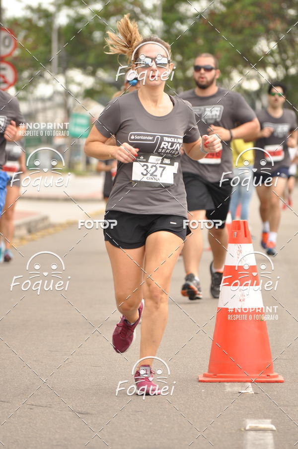 Buy your photos of the eventSantander Track&Field  Run Series - Shopping Vitria on Fotop