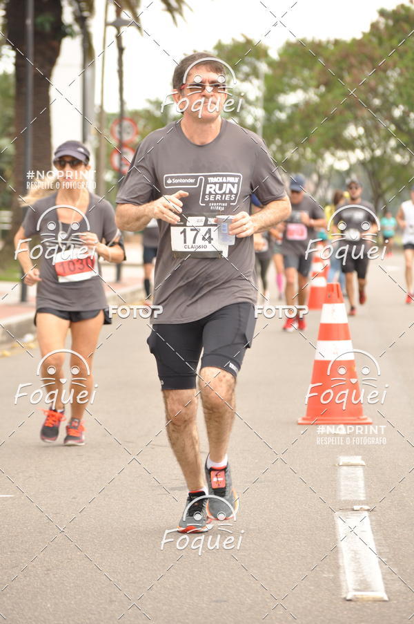 Buy your photos of the eventSantander Track&Field  Run Series - Shopping Vitria on Fotop