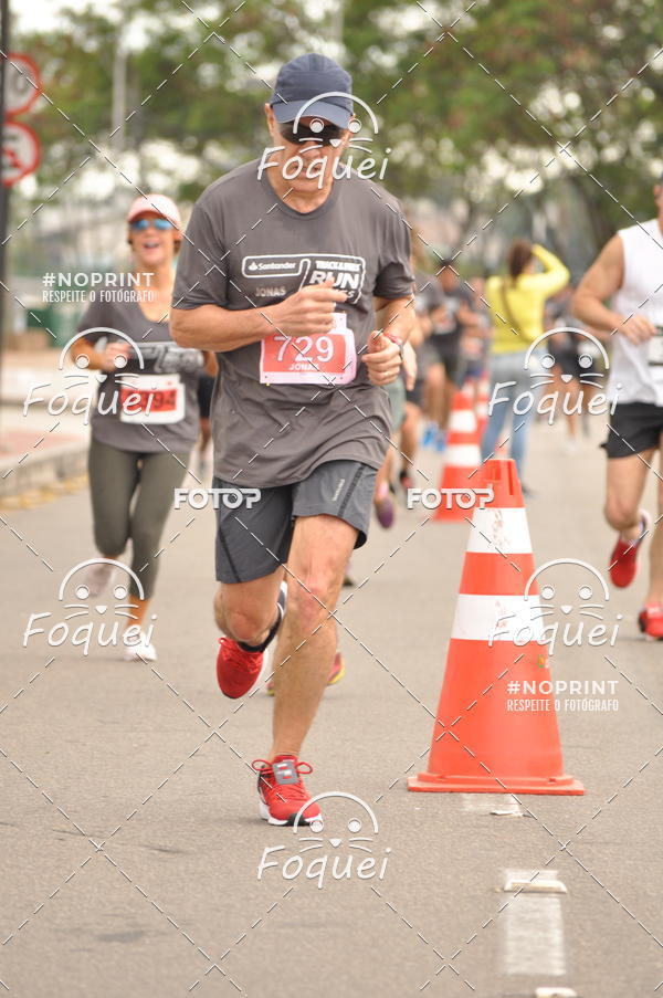 Buy your photos of the eventSantander Track&Field  Run Series - Shopping Vitria on Fotop