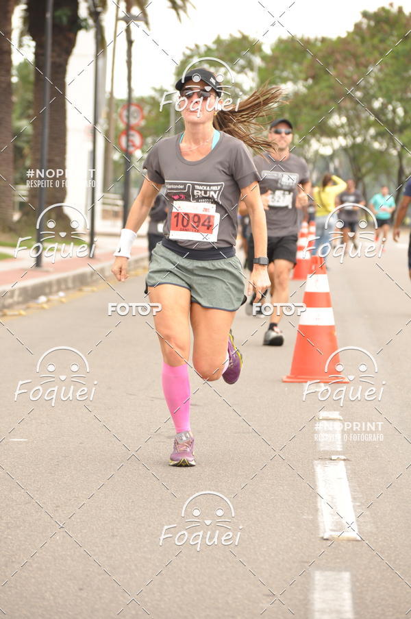 Buy your photos of the eventSantander Track&Field  Run Series - Shopping Vitria on Fotop