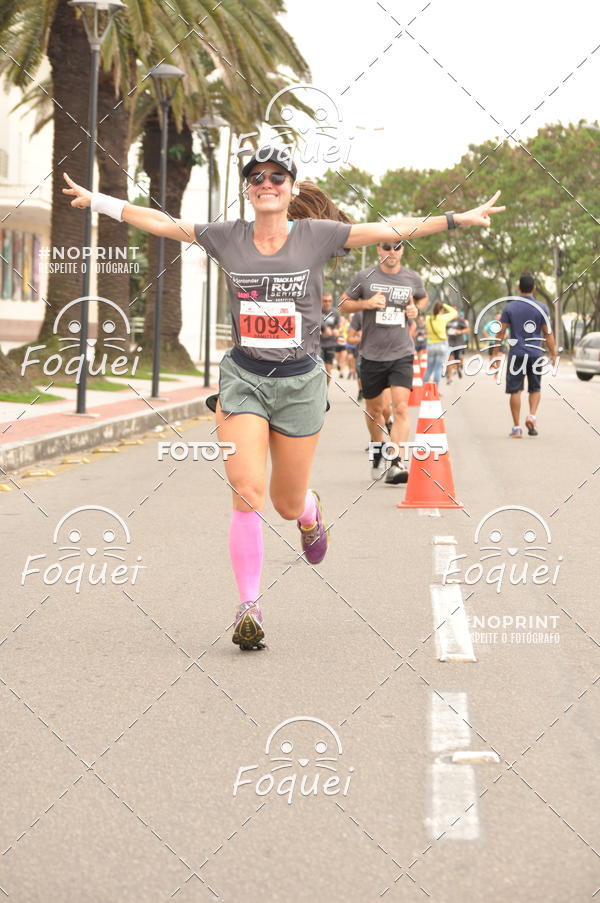 Buy your photos of the eventSantander Track&Field  Run Series - Shopping Vitria on Fotop