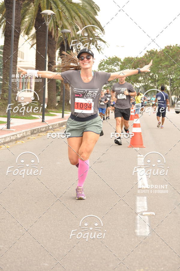 Buy your photos of the eventSantander Track&Field  Run Series - Shopping Vitria on Fotop