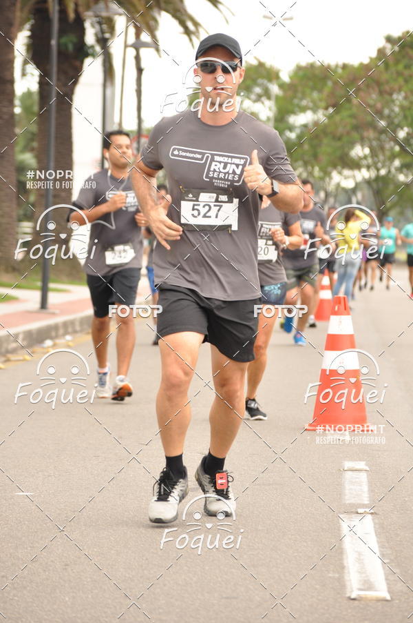 Buy your photos of the eventSantander Track&Field  Run Series - Shopping Vitria on Fotop