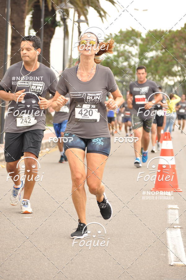 Buy your photos of the eventSantander Track&Field  Run Series - Shopping Vitria on Fotop