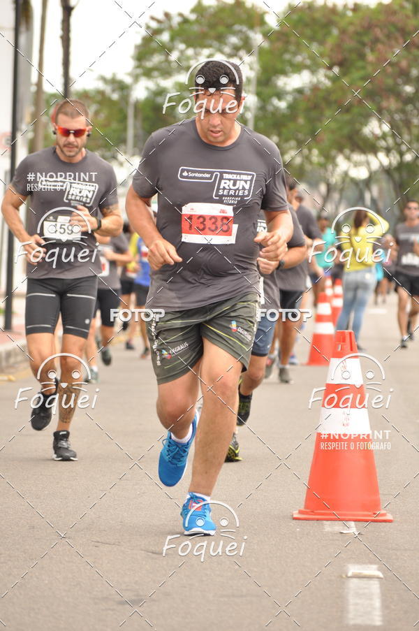 Buy your photos of the eventSantander Track&Field  Run Series - Shopping Vitria on Fotop