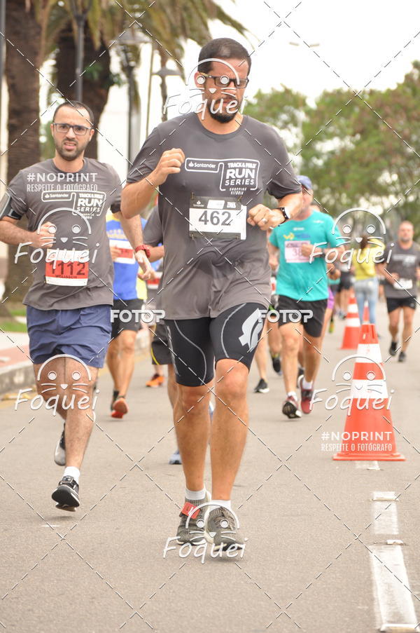 Buy your photos of the eventSantander Track&Field  Run Series - Shopping Vitria on Fotop