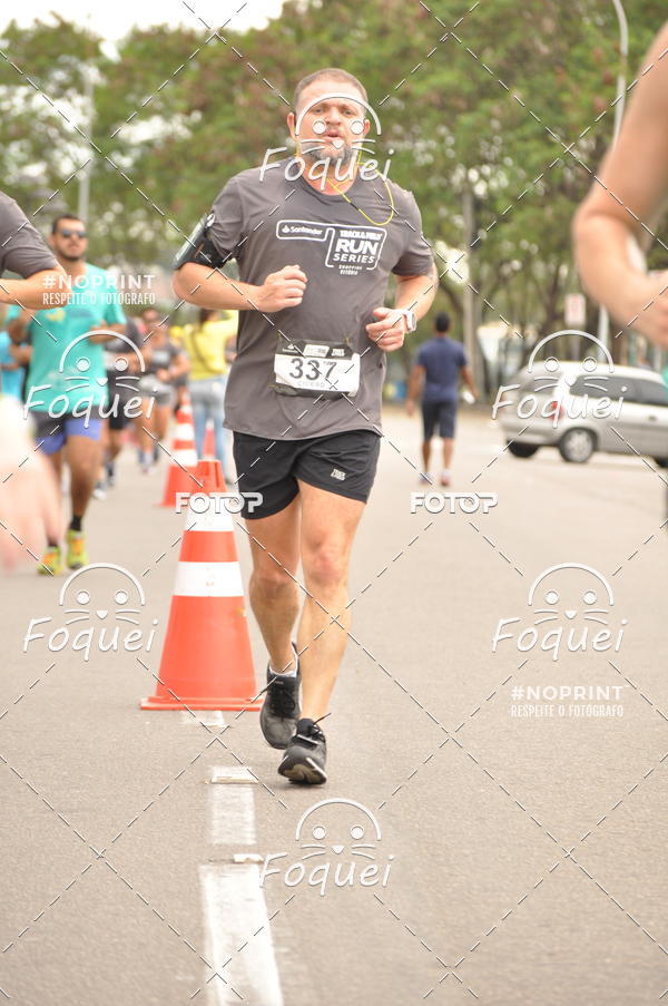 Buy your photos of the eventSantander Track&Field  Run Series - Shopping Vitria on Fotop