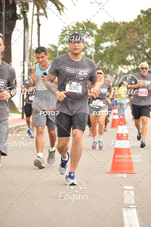 Buy your photos of the eventSantander Track&Field  Run Series - Shopping Vitria on Fotop