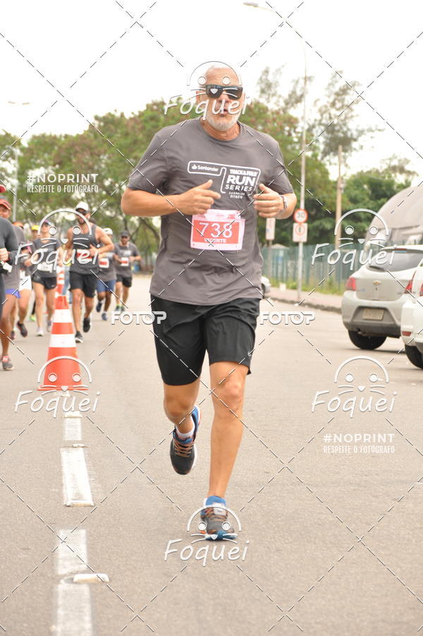 Buy your photos of the eventSantander Track&Field  Run Series - Shopping Vitria on Fotop