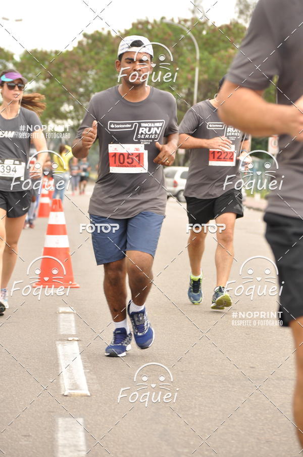 Buy your photos of the eventSantander Track&Field  Run Series - Shopping Vitria on Fotop