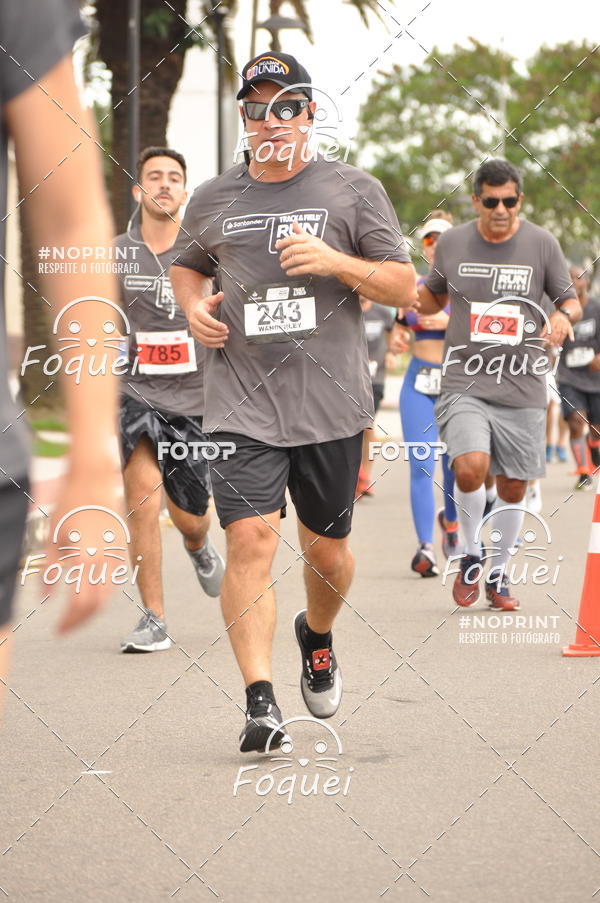 Buy your photos of the eventSantander Track&Field  Run Series - Shopping Vitria on Fotop