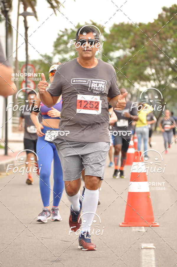 Buy your photos of the eventSantander Track&Field  Run Series - Shopping Vitria on Fotop