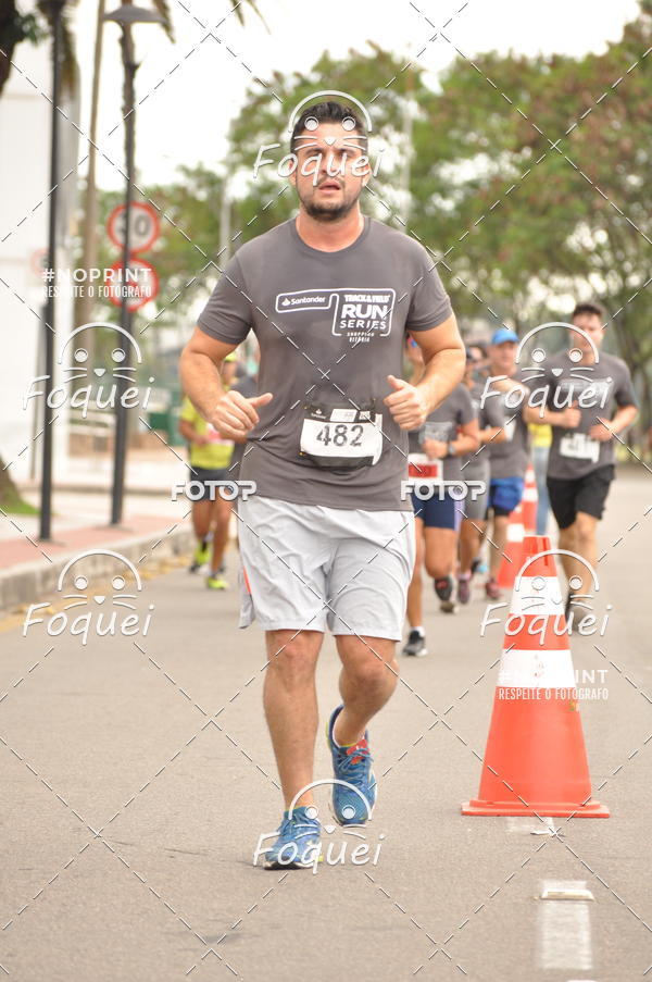 Buy your photos of the eventSantander Track&Field  Run Series - Shopping Vitria on Fotop