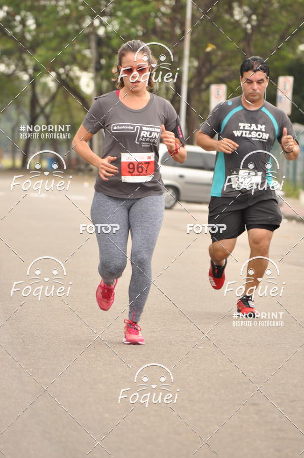 Buy your photos of the eventSantander Track&Field  Run Series - Shopping Vitria on Fotop