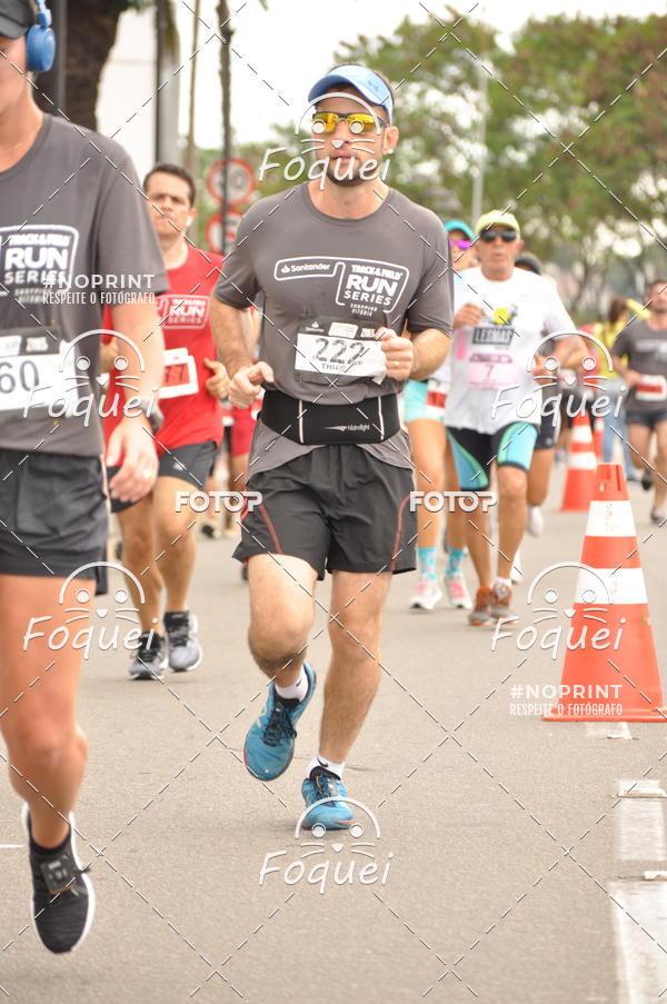 Buy your photos of the eventSantander Track&Field  Run Series - Shopping Vitria on Fotop