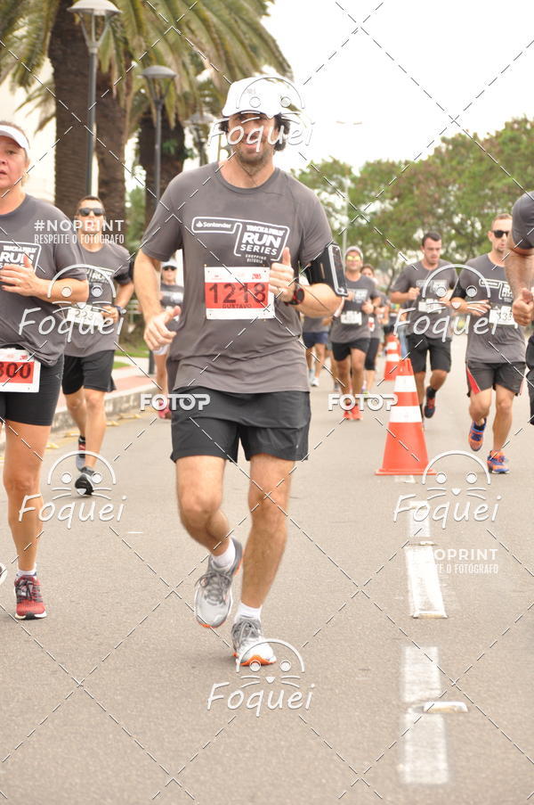 Buy your photos of the eventSantander Track&Field  Run Series - Shopping Vitria on Fotop