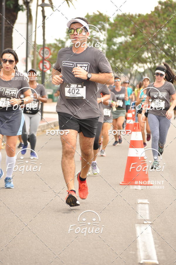 Buy your photos of the eventSantander Track&Field  Run Series - Shopping Vitria on Fotop