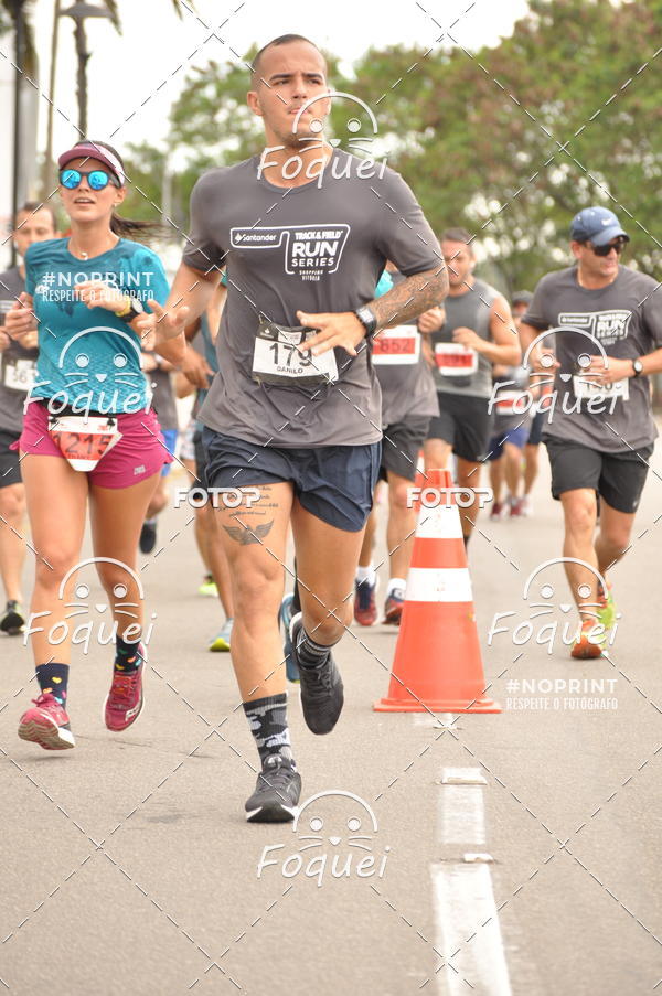 Buy your photos of the eventSantander Track&Field  Run Series - Shopping Vitria on Fotop