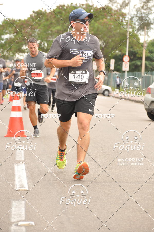 Buy your photos of the eventSantander Track&Field  Run Series - Shopping Vitria on Fotop