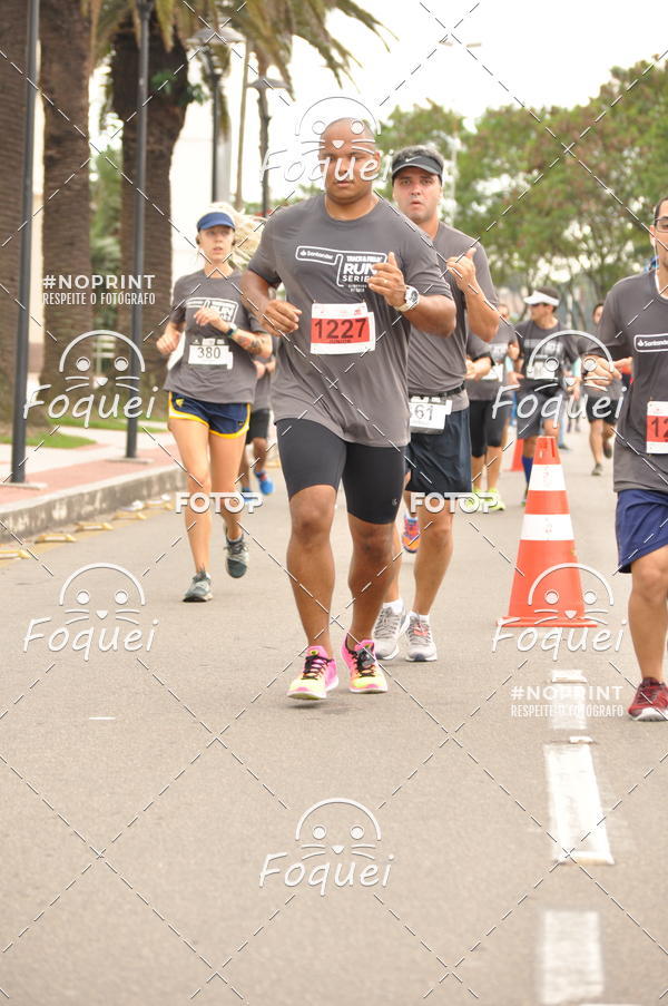 Buy your photos of the eventSantander Track&Field  Run Series - Shopping Vitria on Fotop