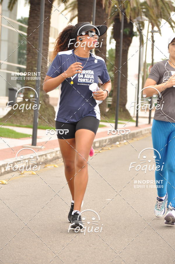 Buy your photos of the eventSantander Track&Field  Run Series - Shopping Vitria on Fotop