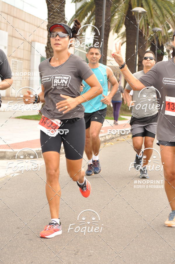 Buy your photos of the eventSantander Track&Field  Run Series - Shopping Vitria on Fotop