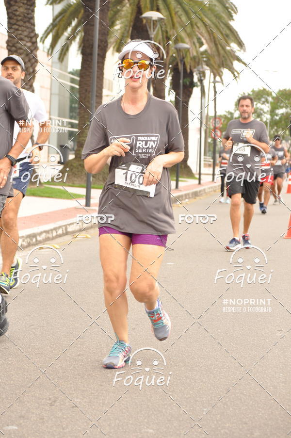 Buy your photos of the eventSantander Track&Field  Run Series - Shopping Vitria on Fotop