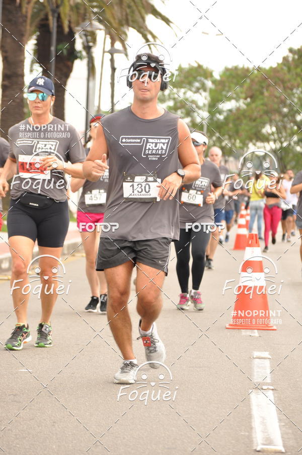 Buy your photos of the eventSantander Track&Field  Run Series - Shopping Vitria on Fotop