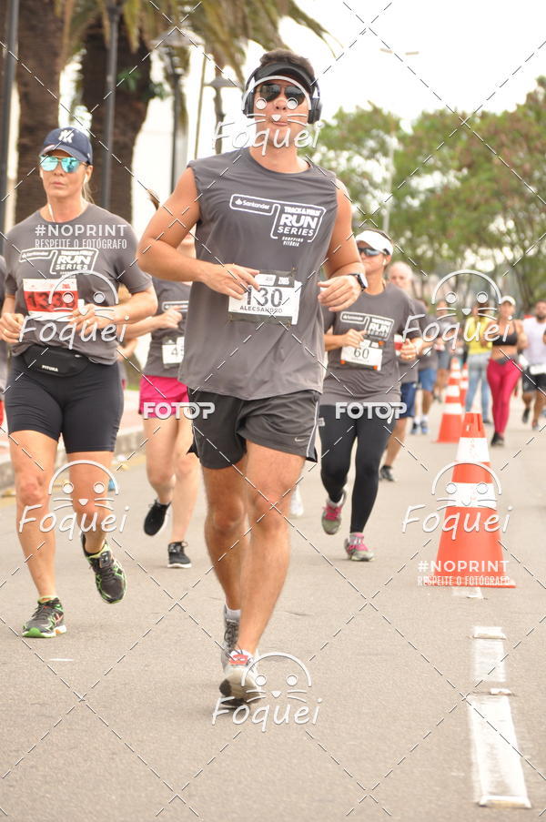 Buy your photos of the eventSantander Track&Field  Run Series - Shopping Vitria on Fotop